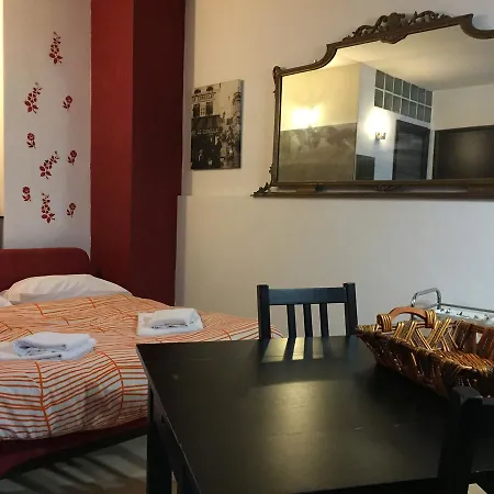 Apartment Normanno Palace Historical Center